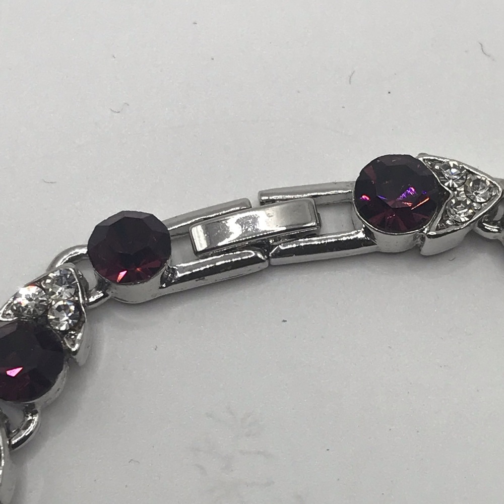 Elegant Silver and Purple Crystal Rhinestones Tennis Bracelet - Picture 5 of 5